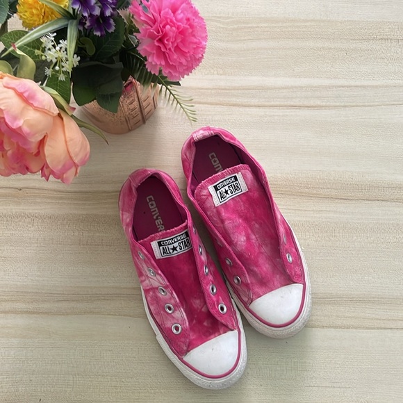 Rare Low top converse pink tie dye sneakers - Picture 2 of 8